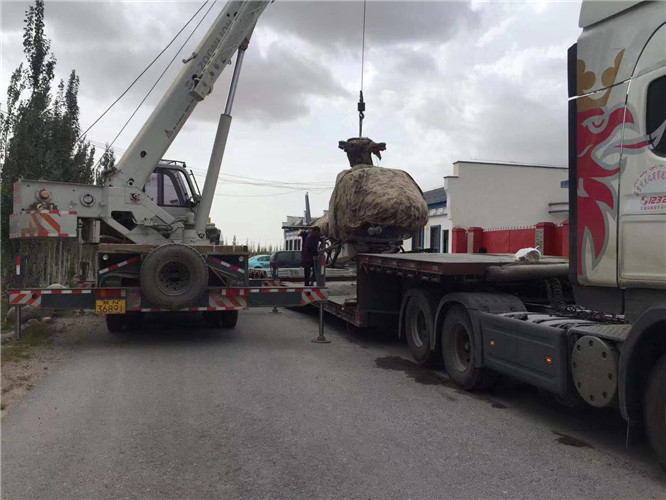 温岭市狭窄场地（如小区、车间）适合用哪种吊车？