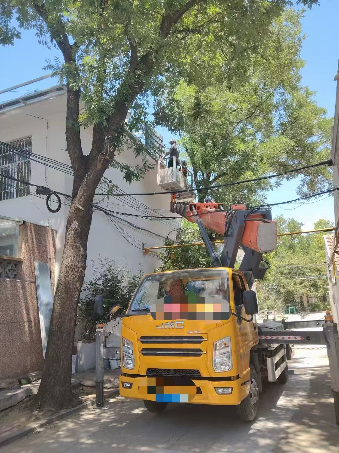 温岭市高空作业车能吊装重物吗？最大承载多少公斤？