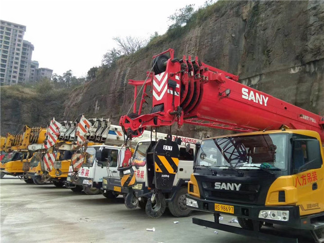 温岭市吊车出租按什么计费？台班费、单次费、里程费怎么算？